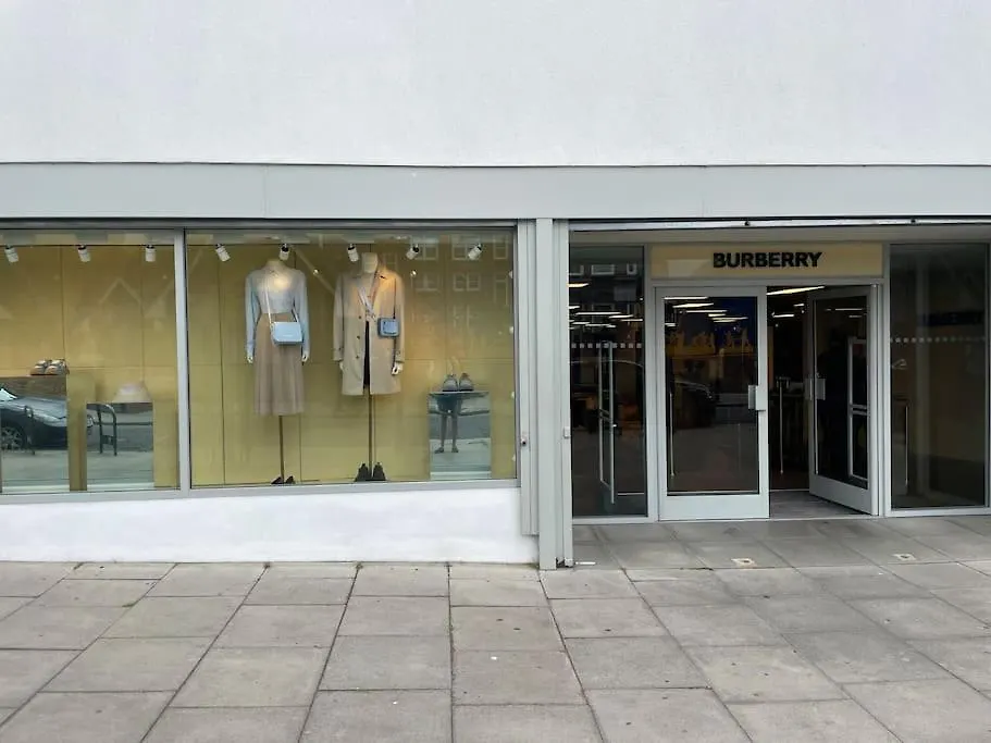런던 Cool Dalston Studio With Balcony And Gym 아파트